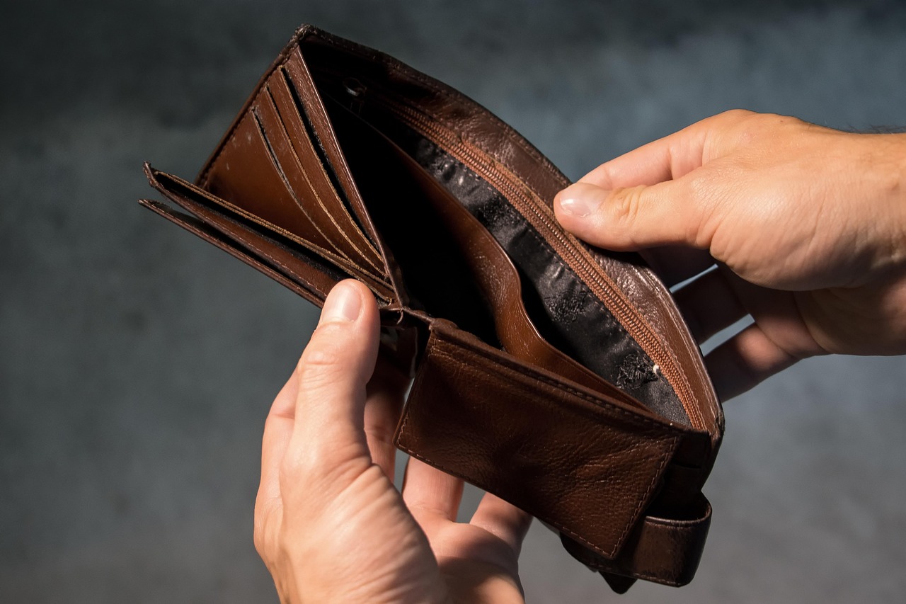 同棲解消にかかる費用はどっちが払うべき？