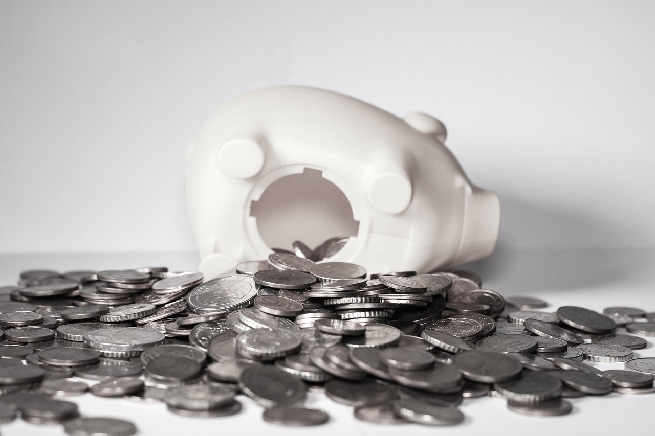 同棲を始めるためには貯金いくらあればいい？