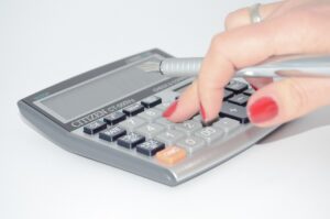 20代の同棲にかかる費用を折半する方法は？